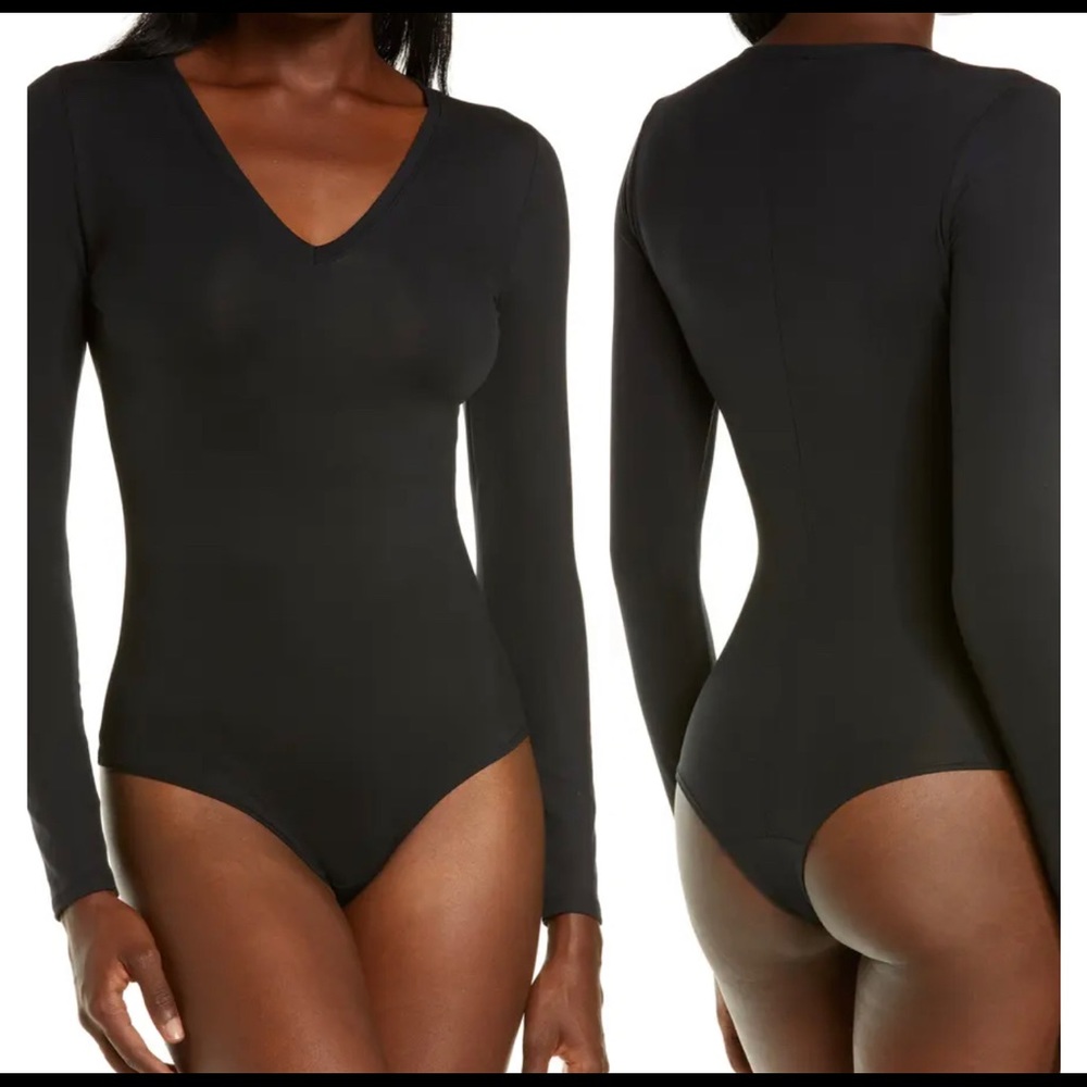 Suit Yourself Long Sleeve V-Neck Bodysuit
SPANX